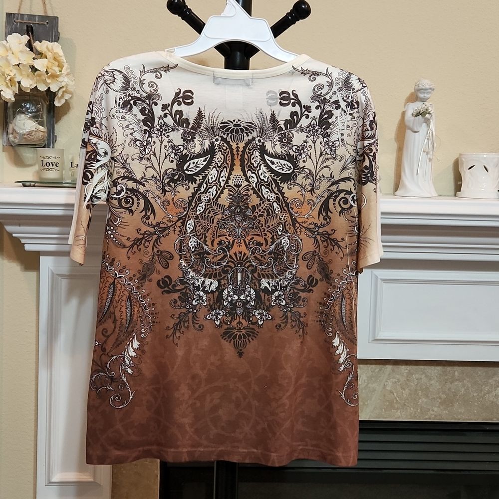 Appropriate Behavior Blouse - Picture 2 of 3